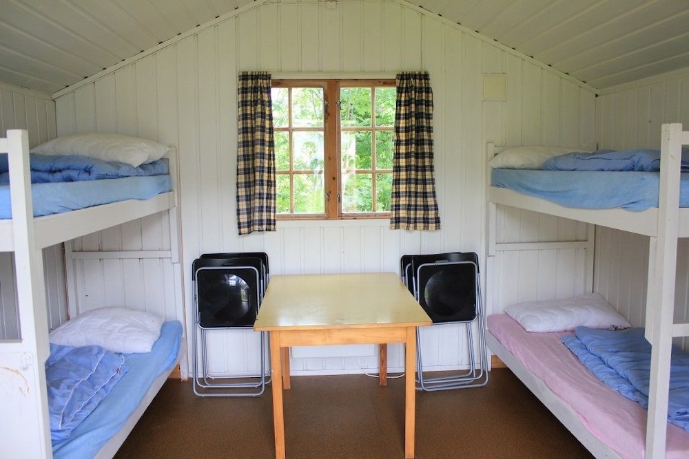Economy Cabin (4 Persons) photo 3