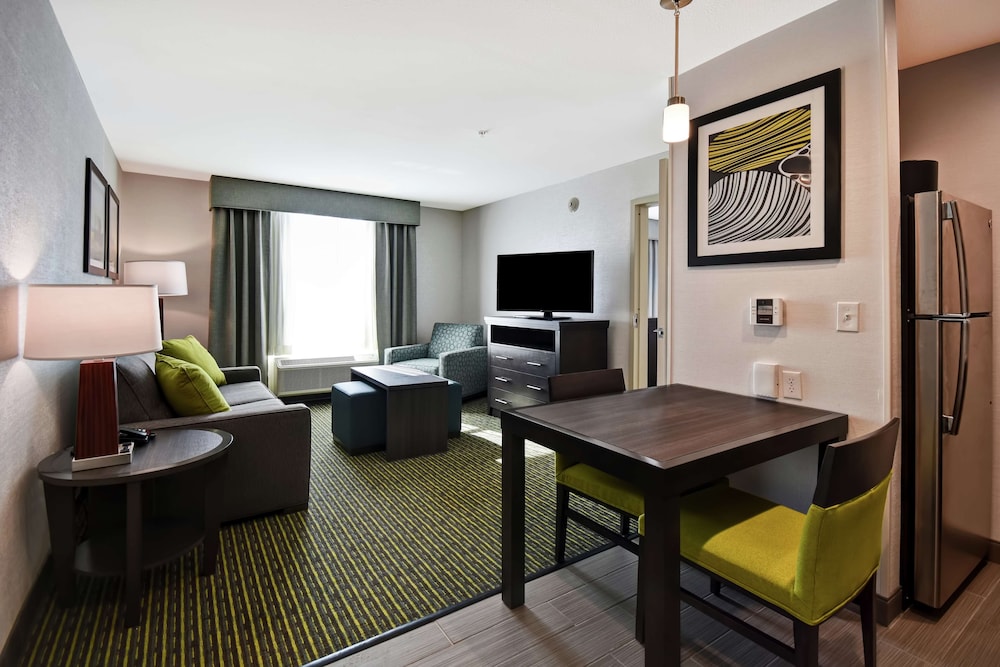 Suite, 1 Bedroom, Non Smoking photo 3