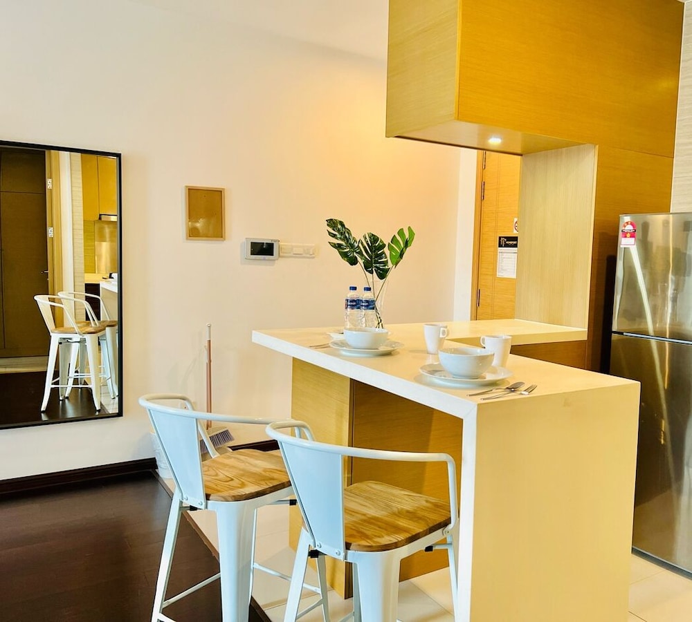 Standard Studio Suite photo 3