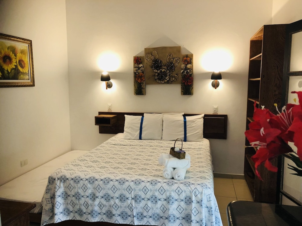 Family Chalet, 2 Bedrooms, Kitchen, Mountain View