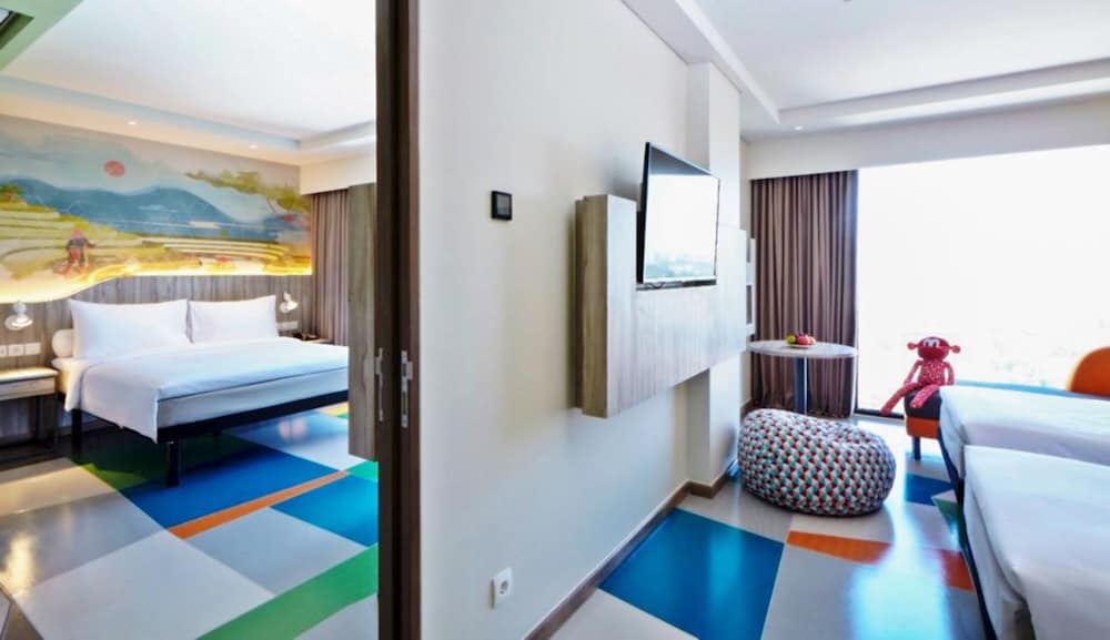 Family Room, Multiple Beds - Photo 2