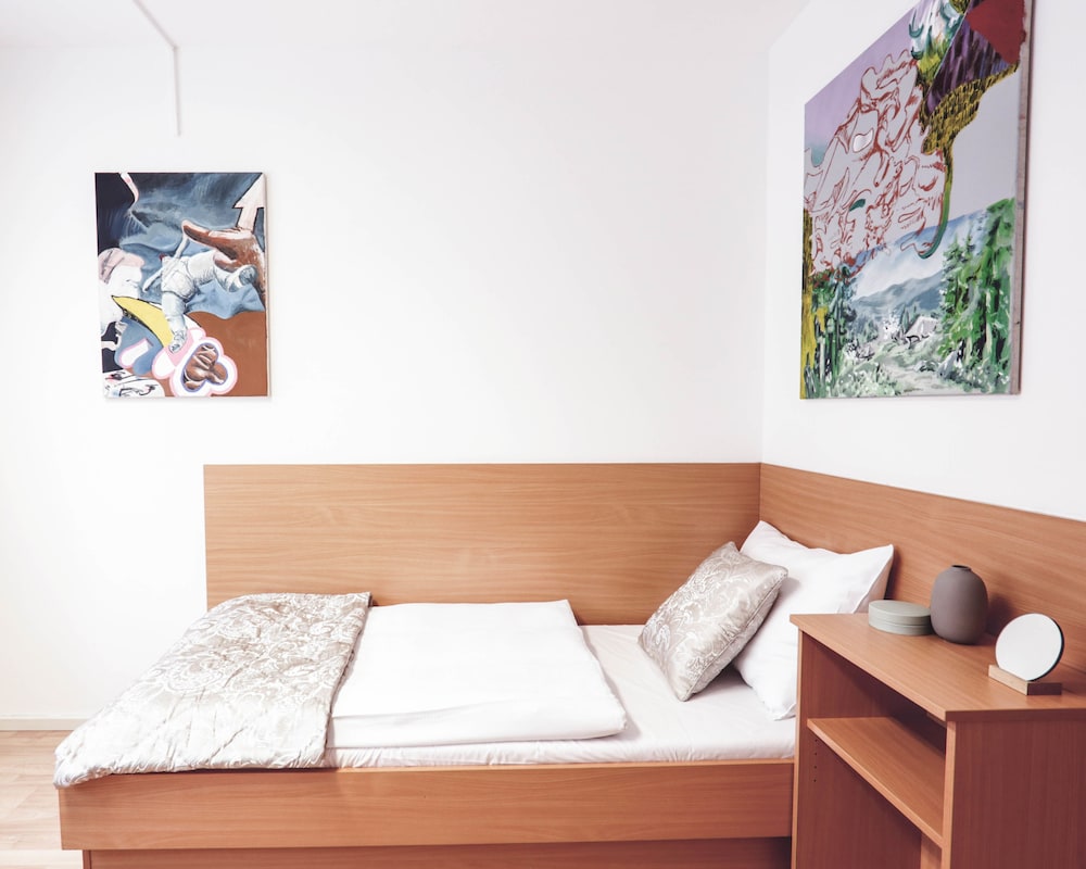 1 Bed in 4-Bed Dormitory Room