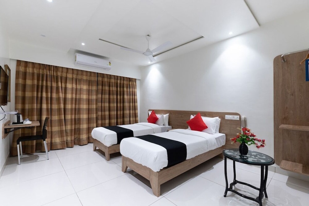 Deluxe Double Room photo 3