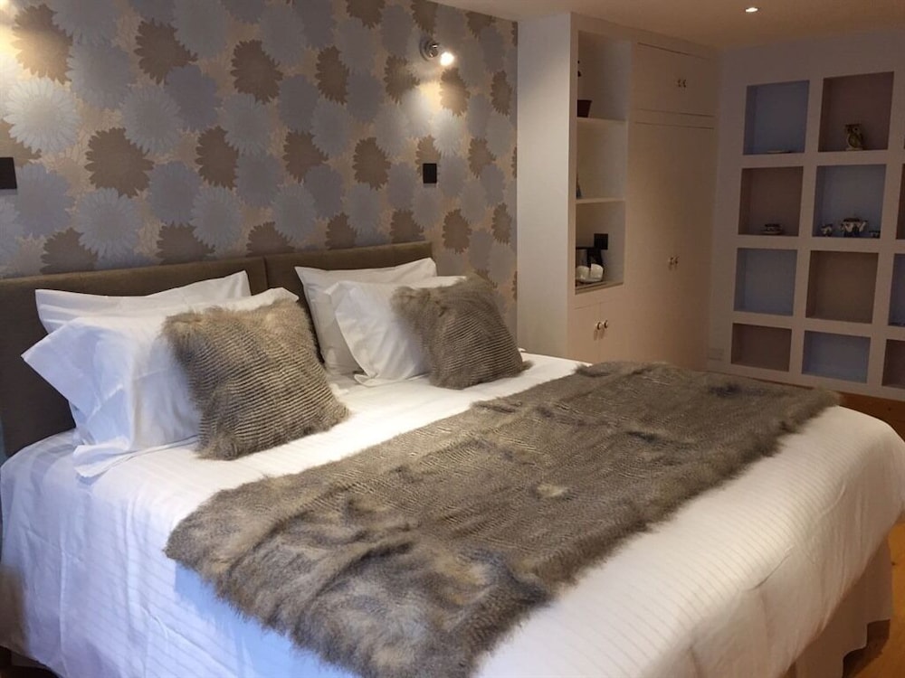 Double or Twin Room, Ensuite (The Spotted Owl) photo 3
