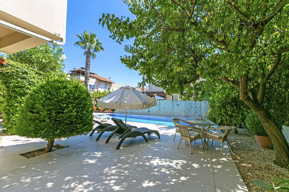 Family Villa photo 2