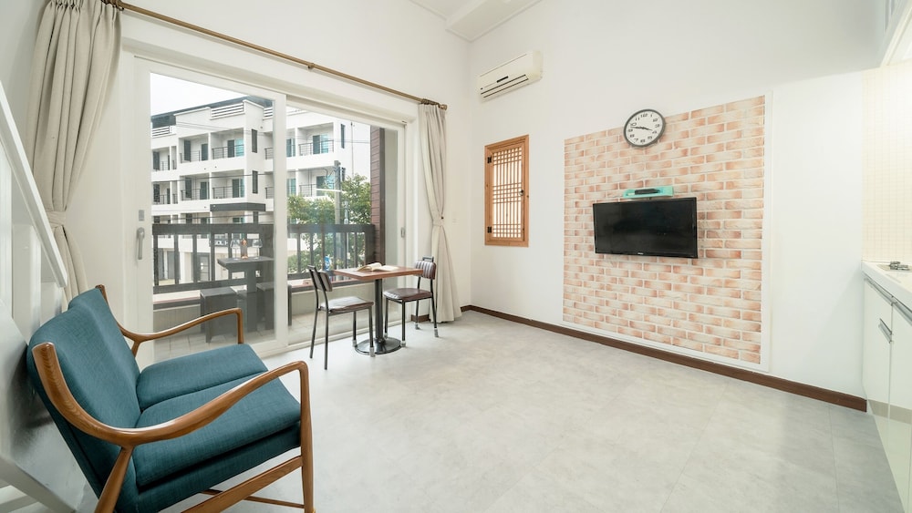 Basic Room, 1 Bedroom (marine boy)