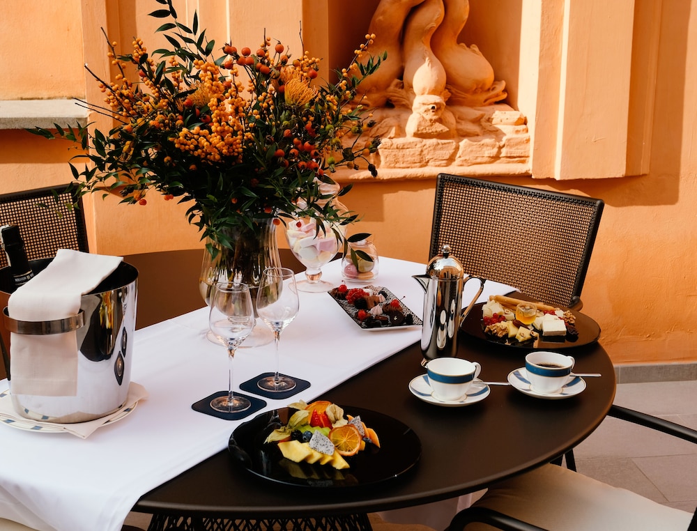 Suite, Terrace