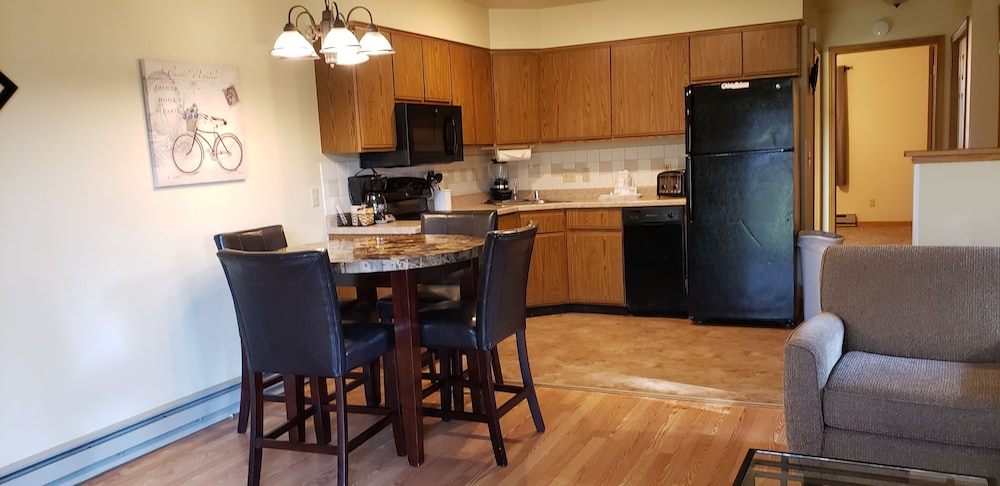 Apartment, 1 Bedroom, Non Smoking - Photo 2