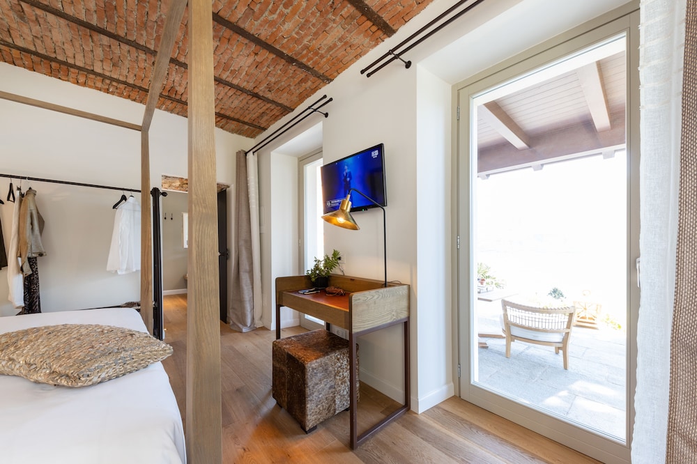 Double Room (Rustico Patio)
