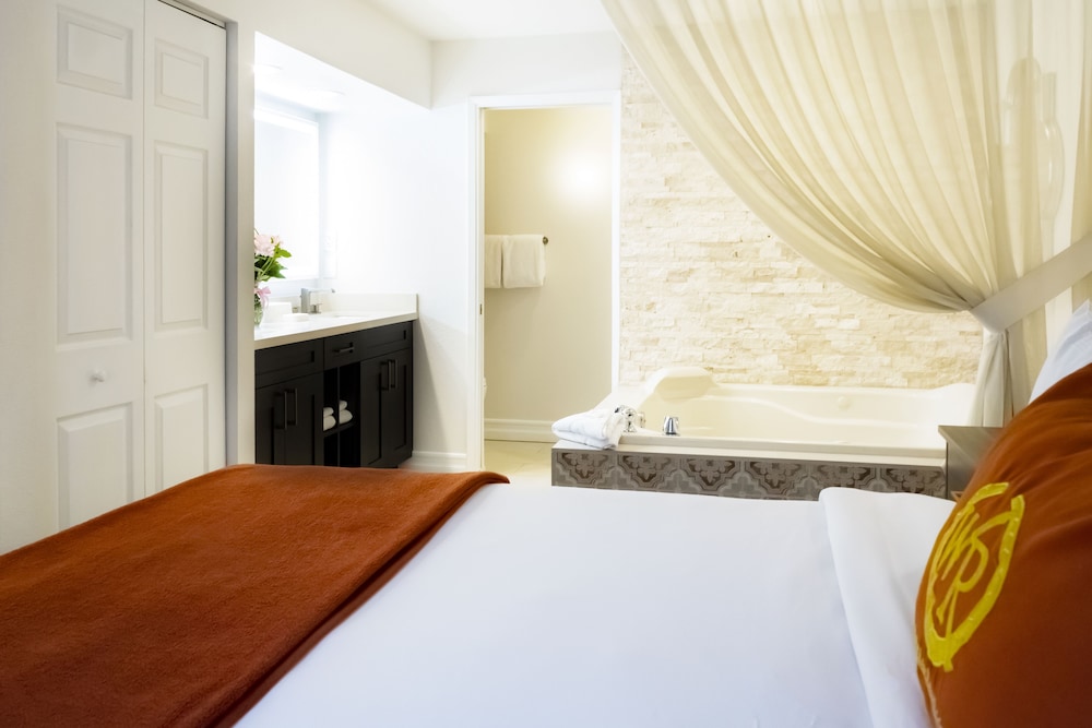 Villa, 2 Bedrooms - Photo 3