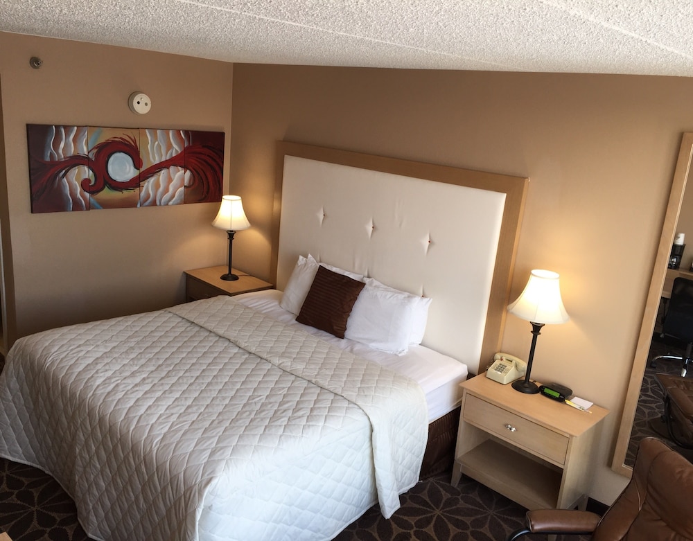 Standard Room, 1 King Bed - Photo 9