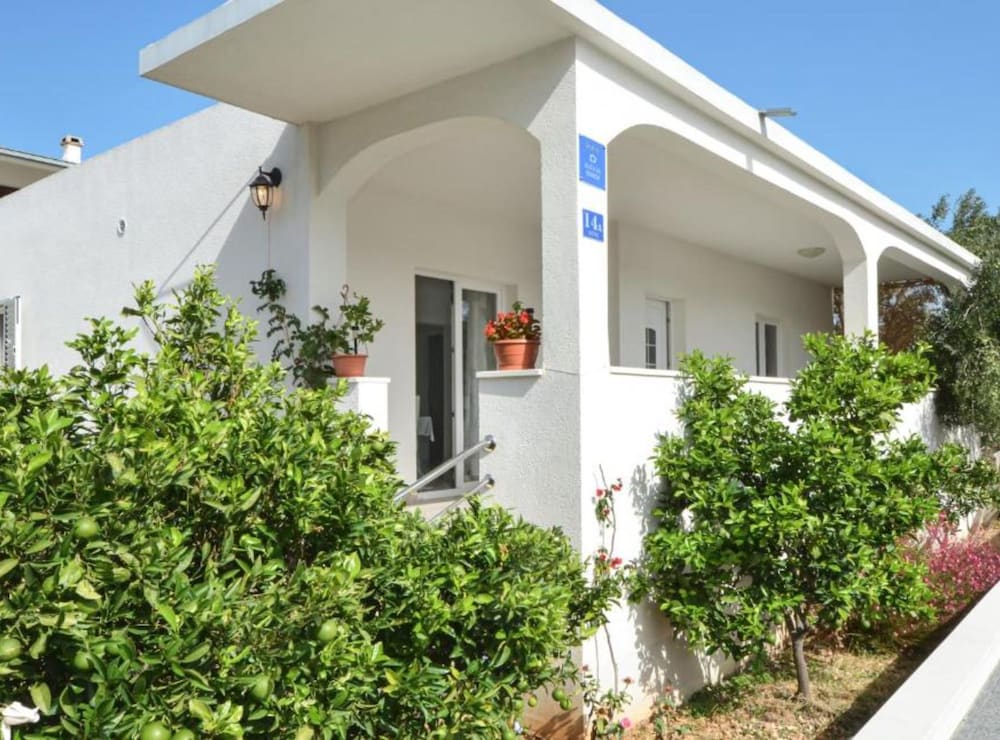 House (Two Bedroom House)