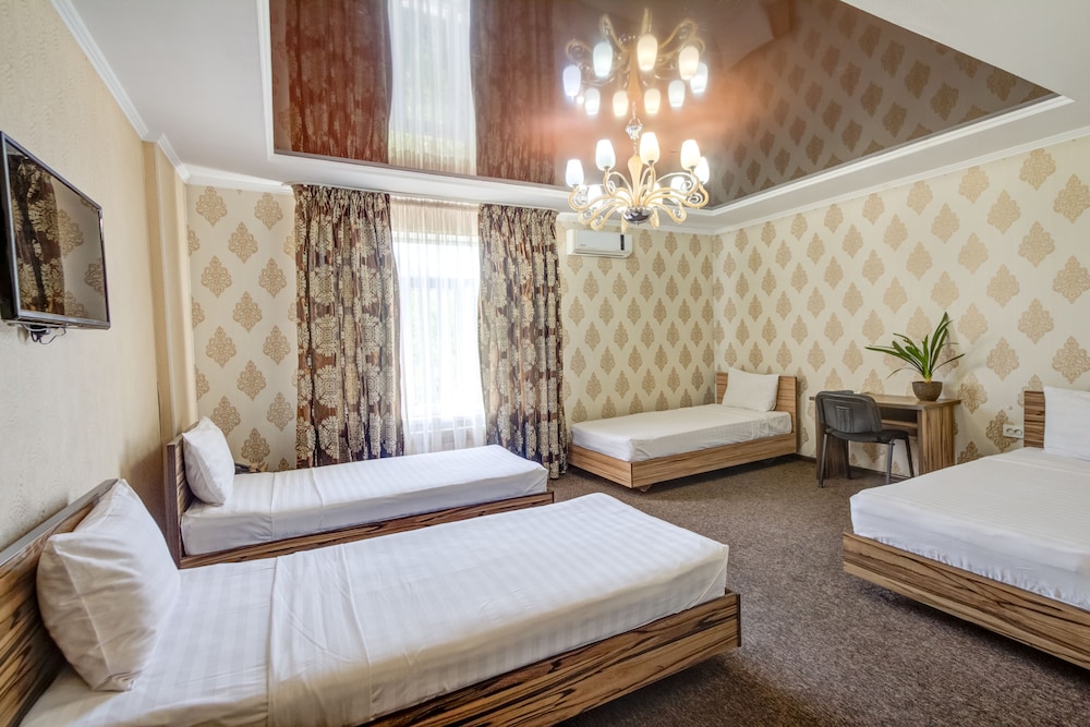 Standard Quadruple Room photo 2