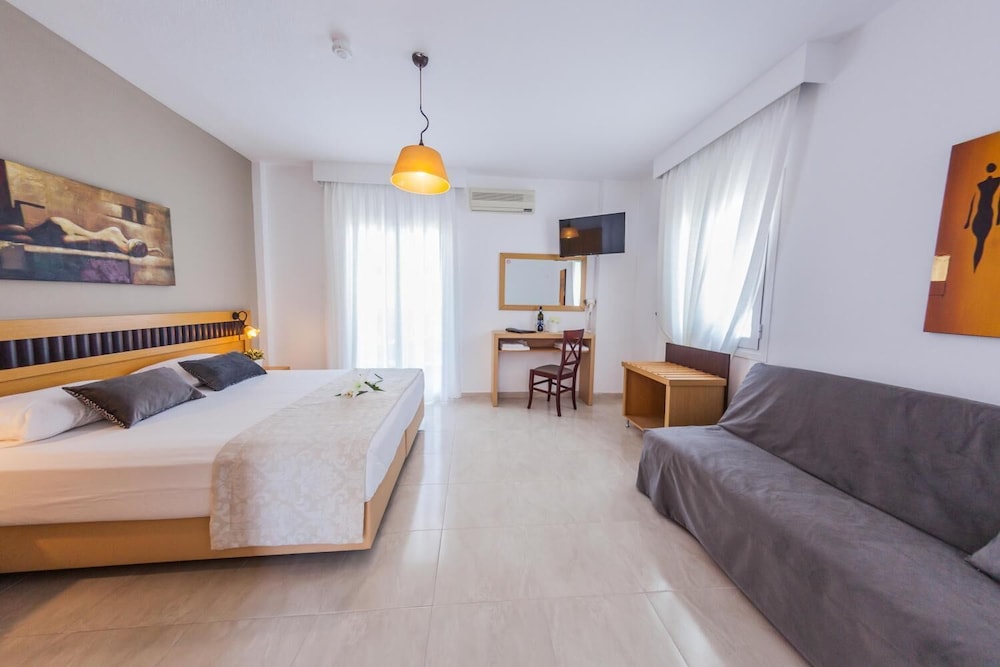 Junior Suite With Balcony