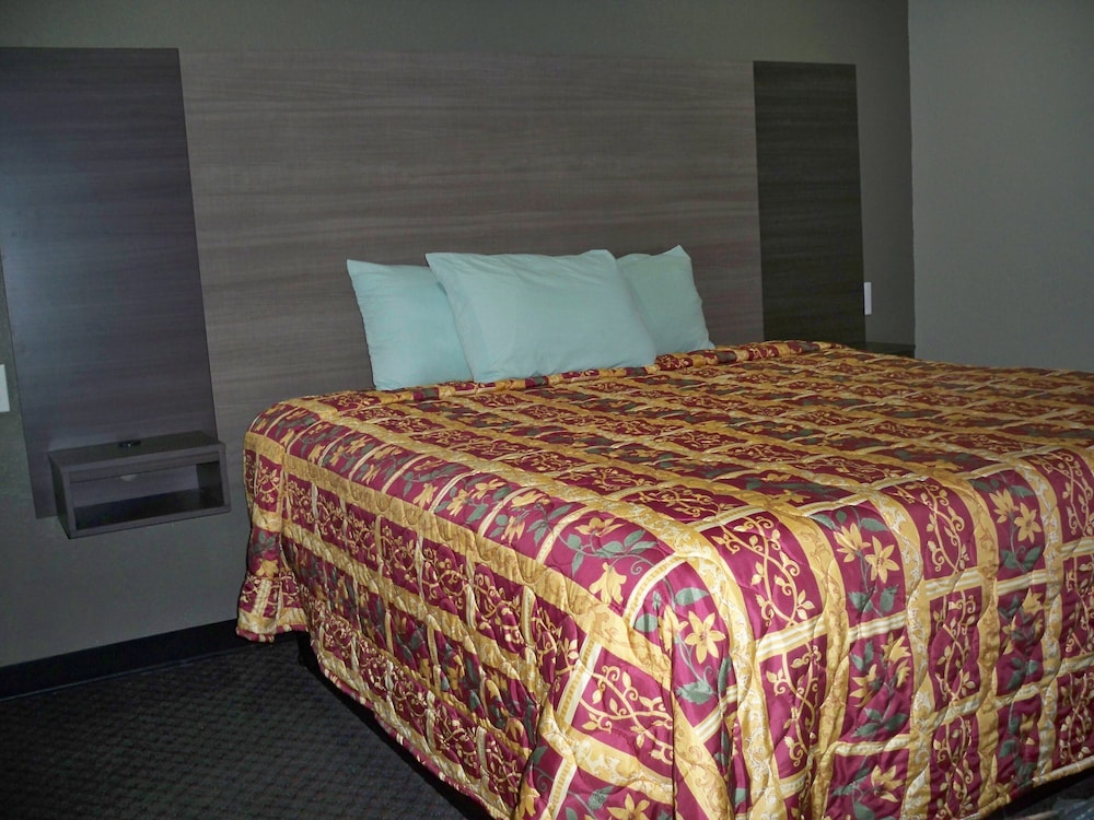 Standard Room, 1 King Bed - Photo 28