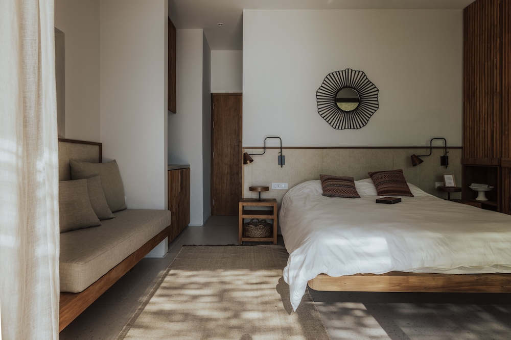 Special Offer - Seafront Suite