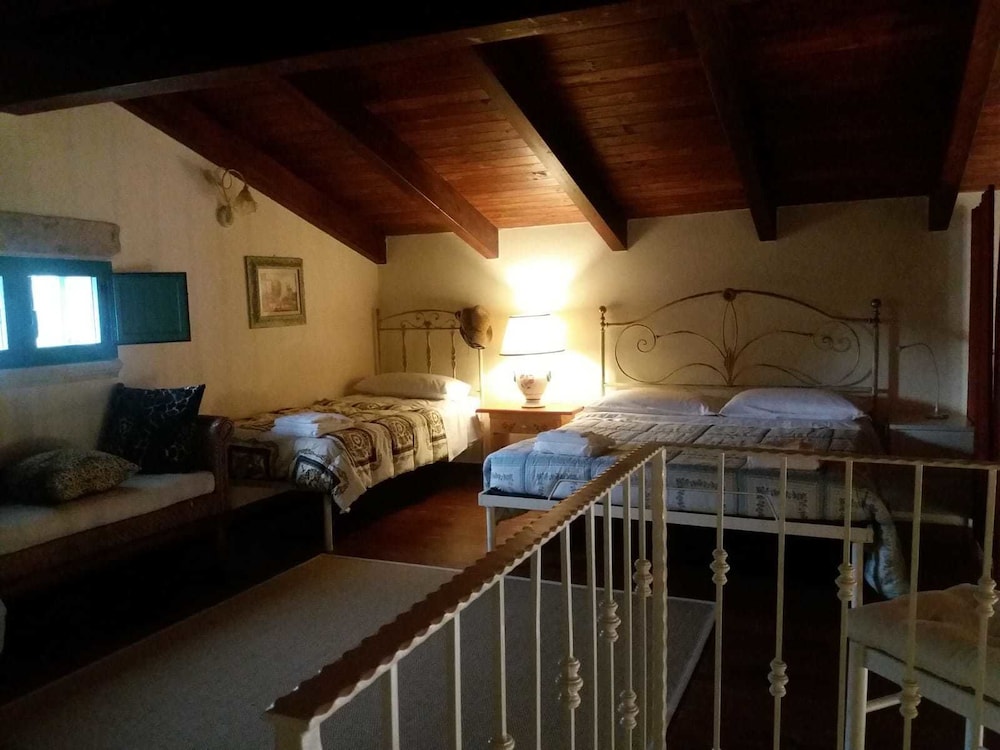 Deluxe Quadruple Room (Margherita) photo 1