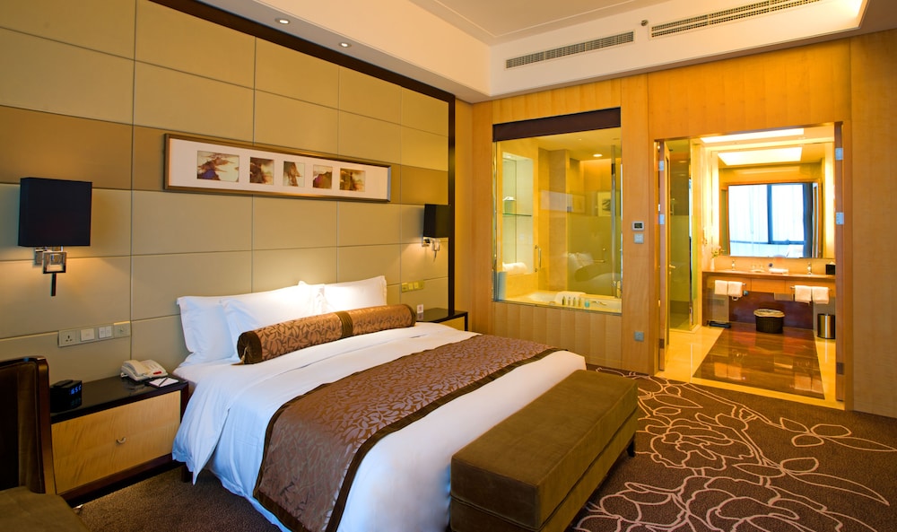 Suite, 1 Bedroom, River View photo 2