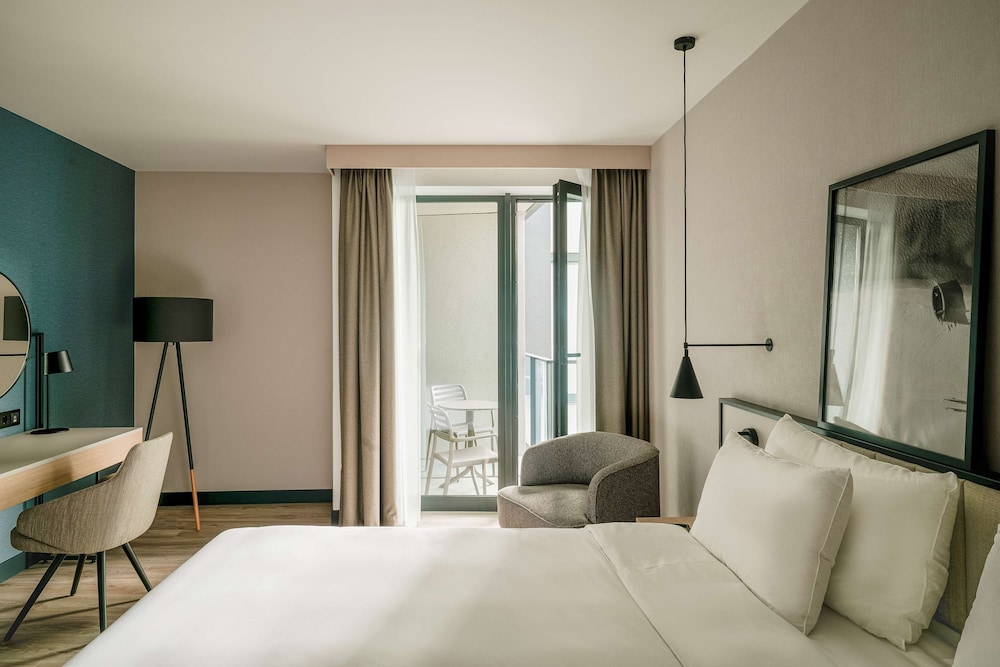 Standard Room - Photo 9