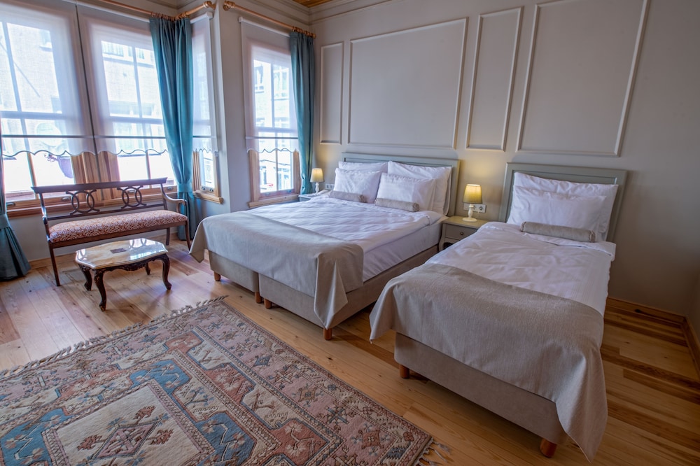 Family Triple Room photo 3