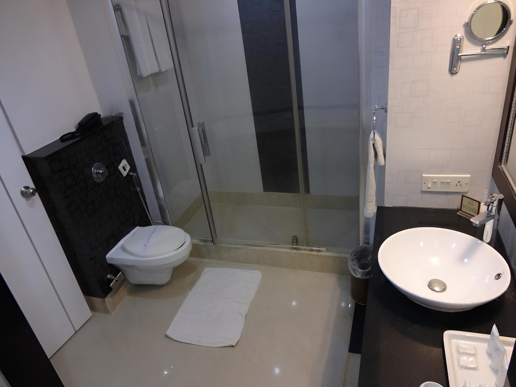 Colony Room photo 1