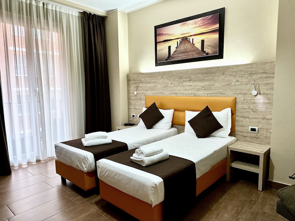 Comfort Twin Room