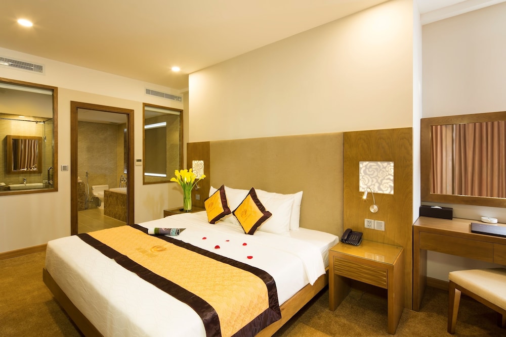 1 Bedroom Suite City View