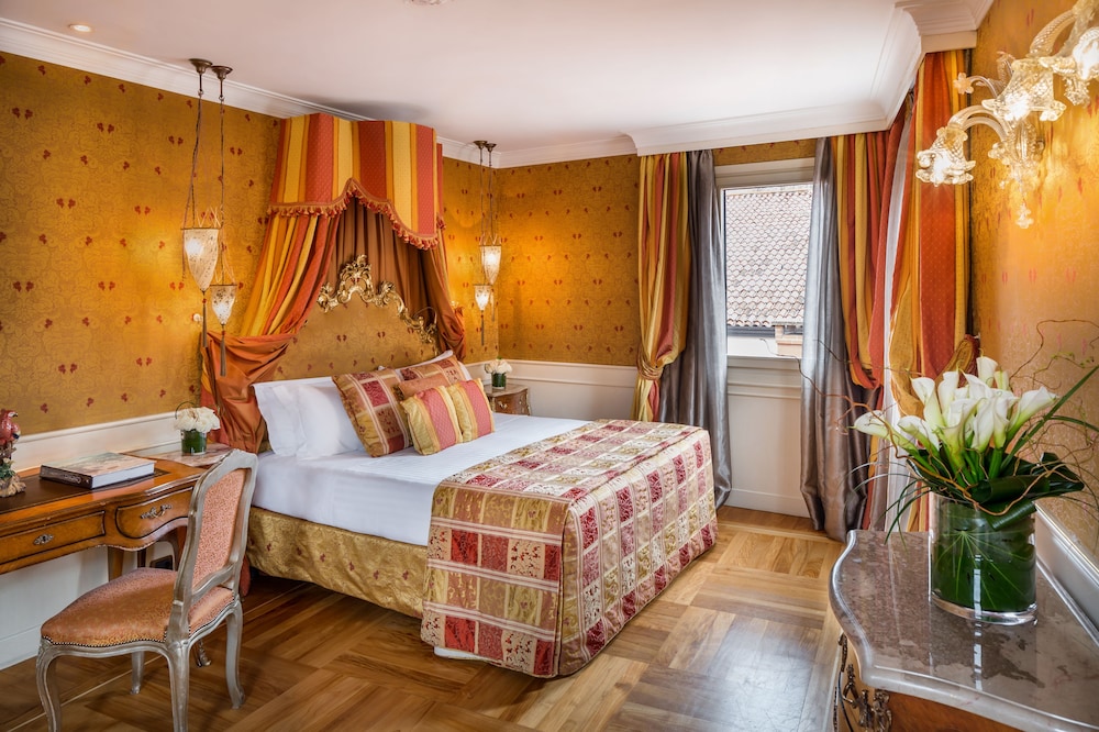 Goldoni Family Suite (Non Smoking)