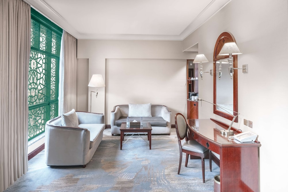 Junior Suite, 2 Twin Beds (Partial Haram View)