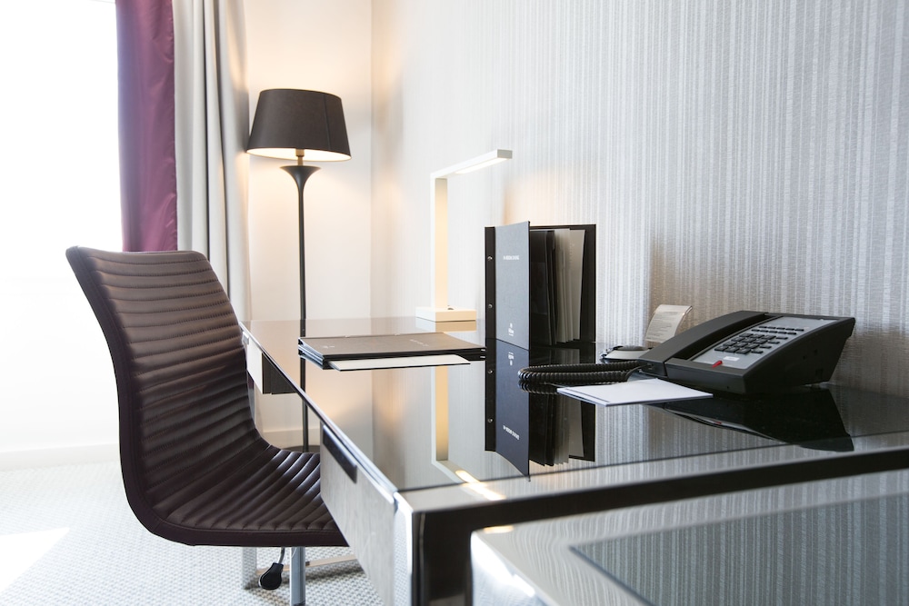 Deluxe Room, 1 Double Bed, Accessible