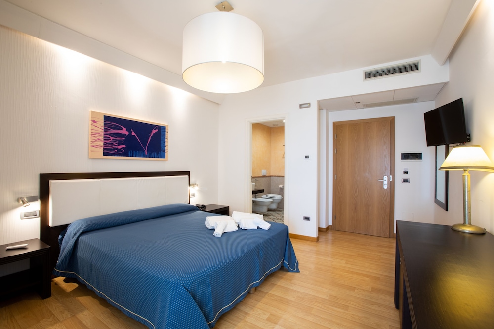 Deluxe Double Room, Sea View photo 2