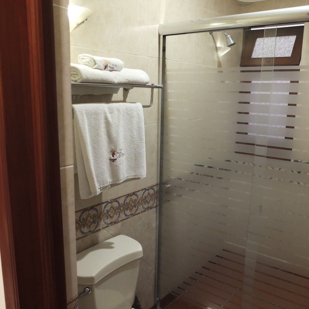 Superior Room - Photo 9