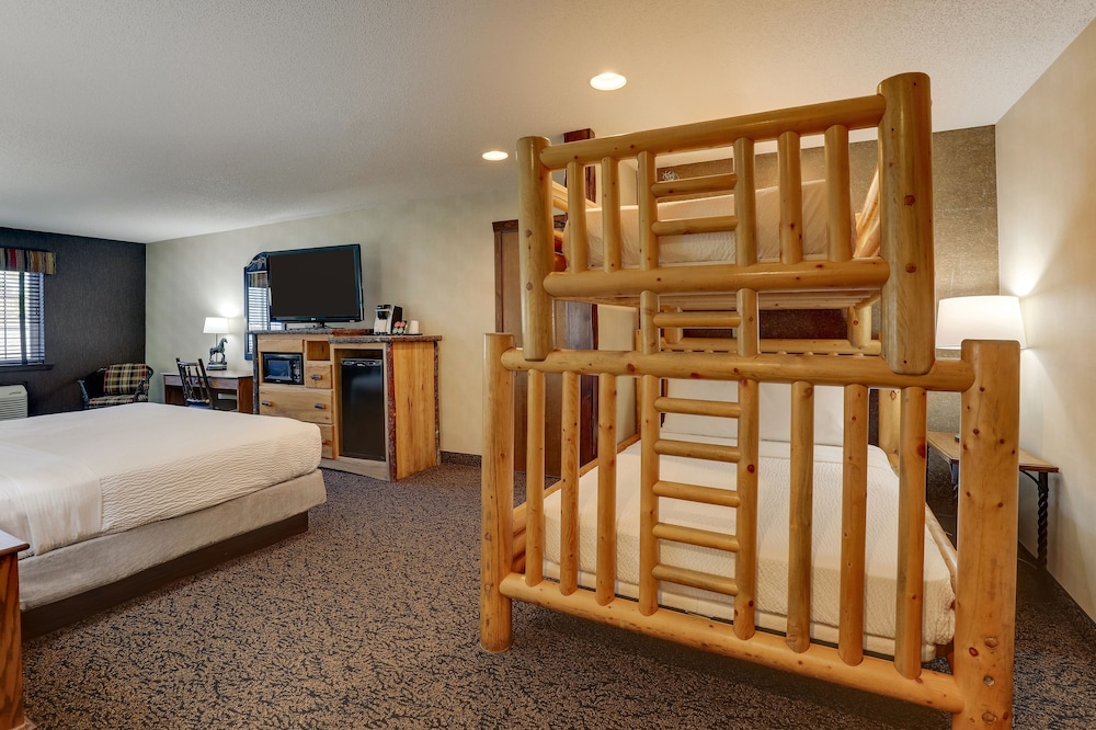 Expanded King with Bunk Bed - Photo 4