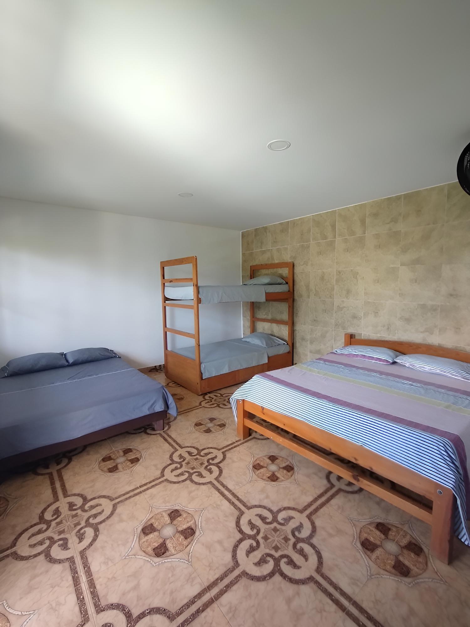 Family Quadruple Room photo 1