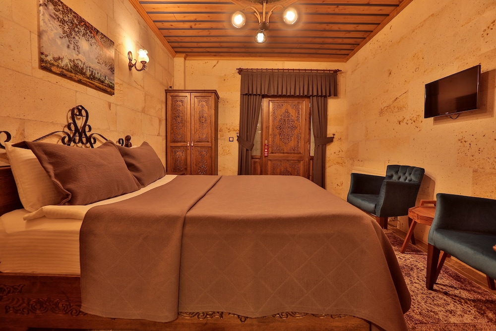 Economy Double Room photo 2