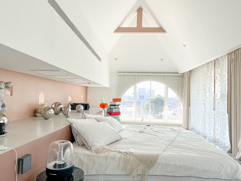 Exclusive Room, Bathtub, River View photo 1
