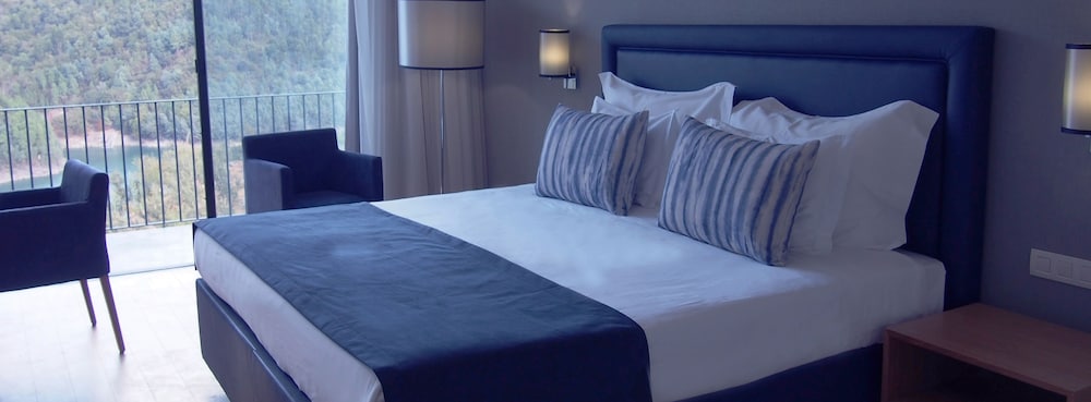 Standard Room, River View