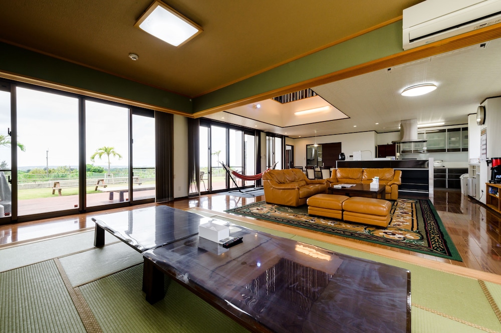 Private Vacation Home - Photo 14