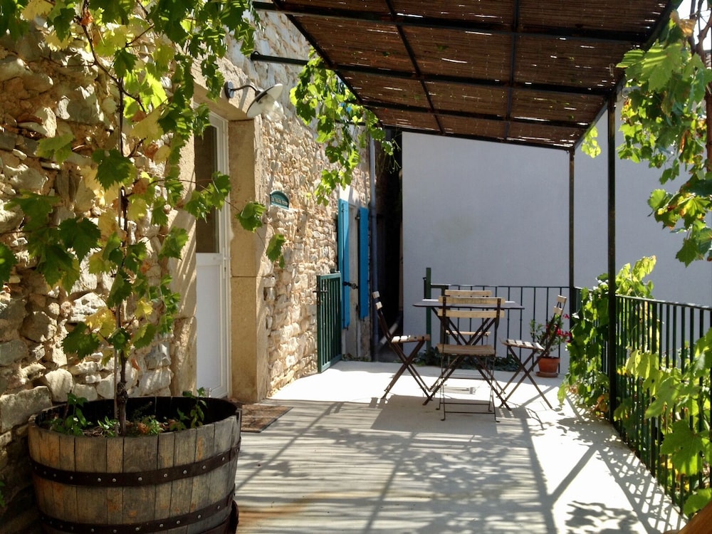 Apartment, Private Bathroom (La Vielle Ferme) photo 1