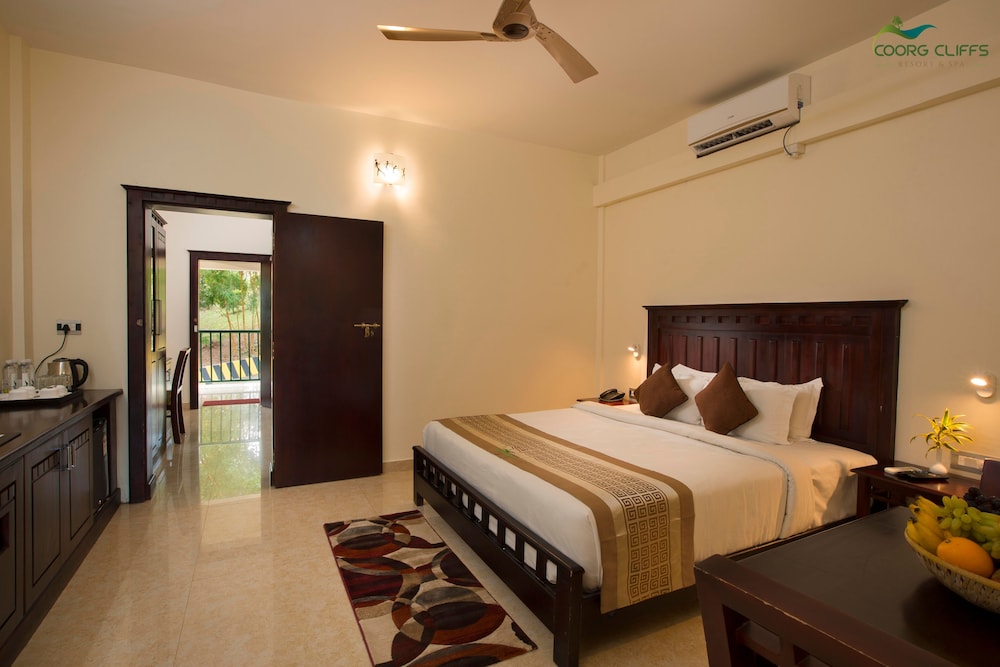 Deluxe Room, 2 Bedrooms, Shared Bathroom, Garden Area photo 2