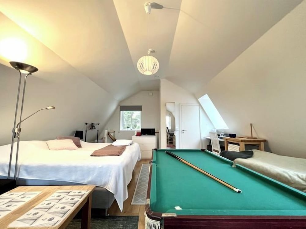 Deluxe Apartment, Garden View
