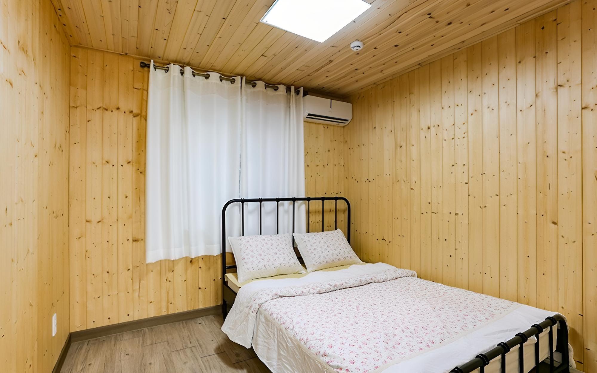 Room (Flower scent) photo 3