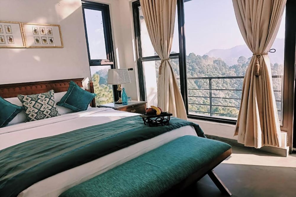 Pine Forest Suite