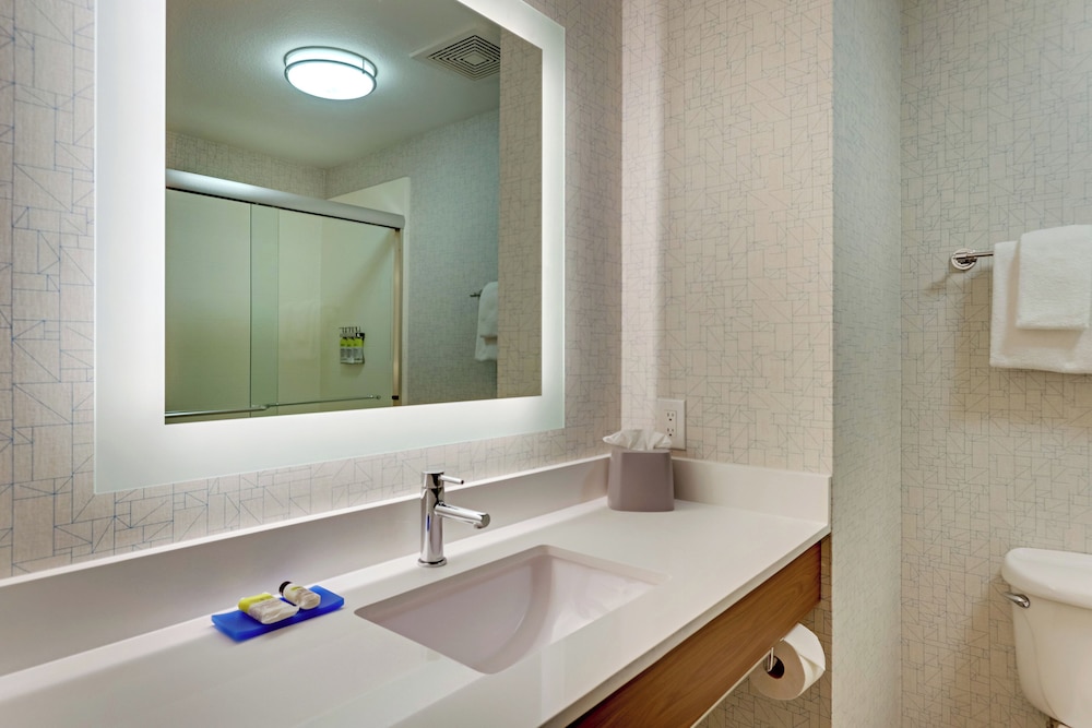 Suite, 1 Bedroom photo 3