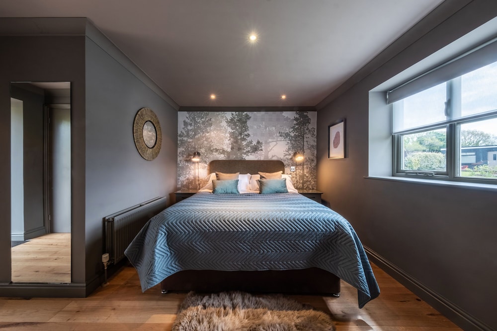 Superior Double or Twin Room photo 3