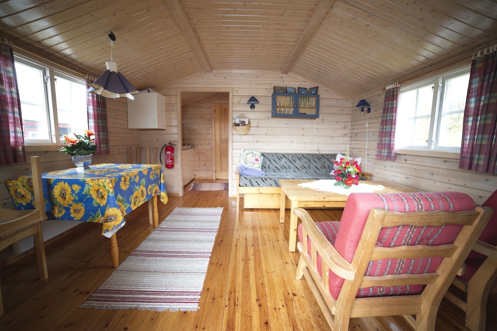 Cabin, Private Bathroom (13, Shared shower, Private Toilet) photo 1