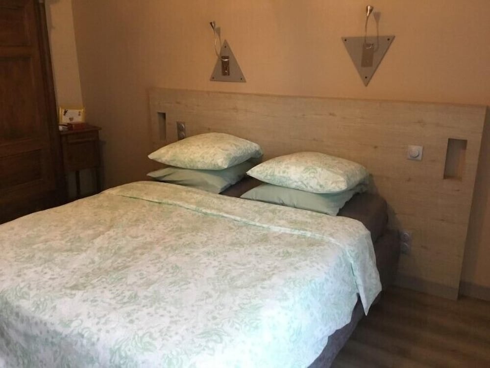 Comfort Double Room, 1 Queen Bed, Hill View photo 1