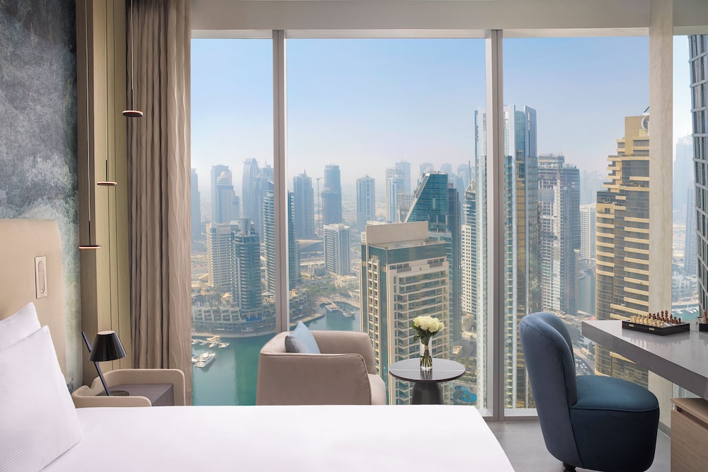 Deluxe Room, 1 King Bed