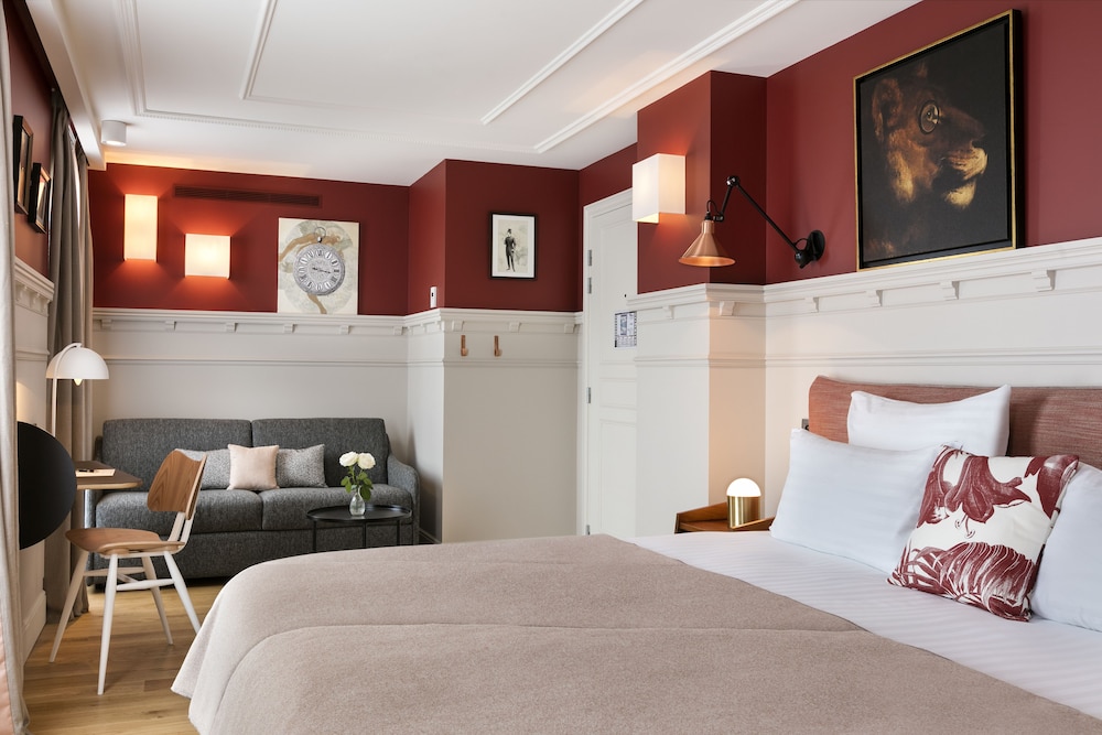Deluxe Room, Terrace thumbnail 6