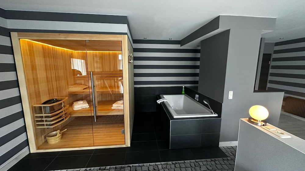 SL'otel i Parforcehuset, Billede 9
